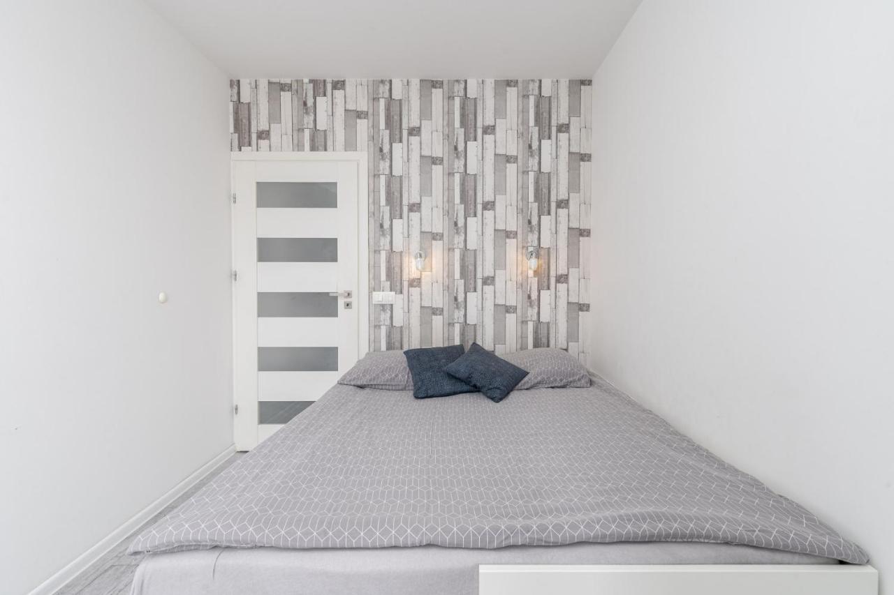 Chill Apartment - Ludwika Rydygiera Krakow Luaran gambar