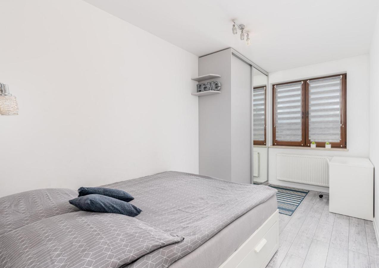 Chill Apartment - Ludwika Rydygiera Krakow Luaran gambar